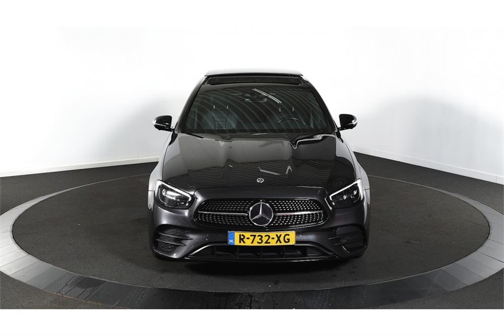Mercedes-Benz e 300 e E-Klass AMG Line 333pk 2023 (Origineel-NL) E-klasse, R-732-XG
