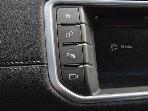 Land Rover Range Rover Evoque TD4 HSE Dynamic 2.0 150pk 2018, P-690-LR