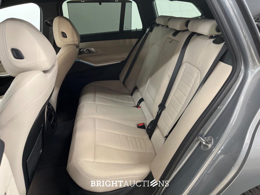 BMW 3-serie Touring 292pk 2023 (Origineel-NL), S-021-ND