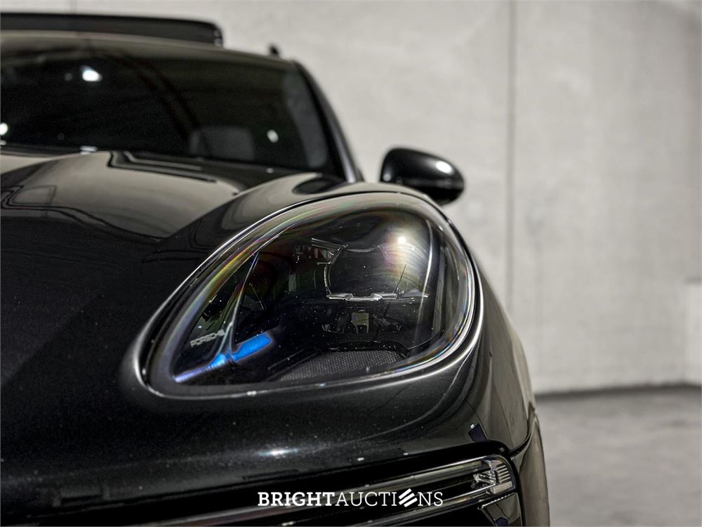 Porsche Macan Turbo 2.9 V6 441pk 2020, J-177-TT