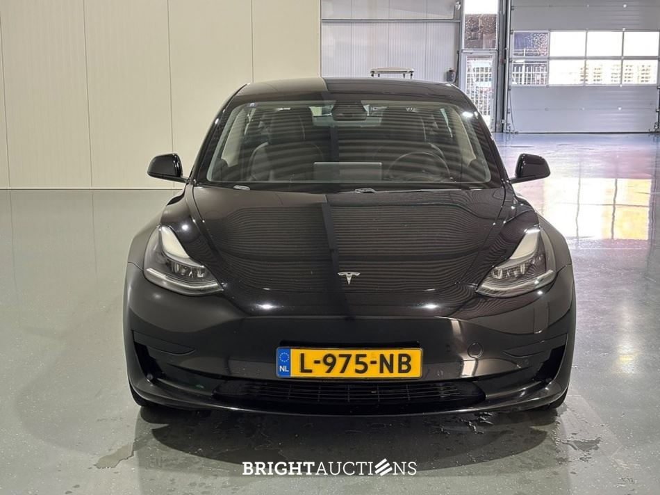 Tesla Model 3 Standard RWD Plus 60 kWh 238pk 2021 (Origineel-NL), L-975-NB