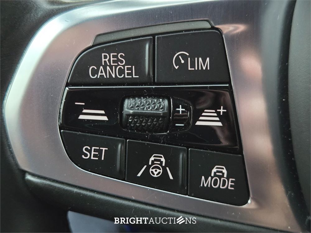 BMW 330e High Executive 296pk 2019 3-Serie, HPP-96-S