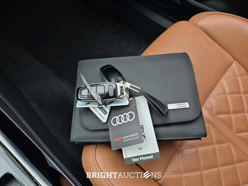 Audi A8 60 E TFSI Quattro 476pk 2023 (Origineel-NL), S-092-LX