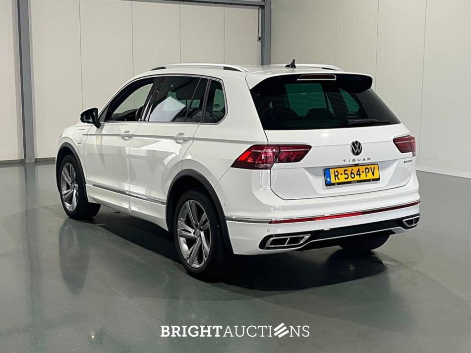 Volkswagen Tiguan eHybrid R-Line Business 1.4 TSI 265pk 2022 (Origineel-NL), R-564-PV