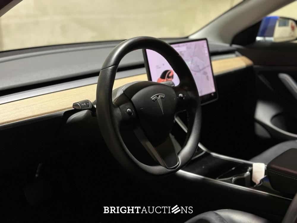 Tesla Model 3 Standard RWD Plus 60 kWh 238pk 2020 (Origineel-NL & 1e Eigenaar), J-584-BF