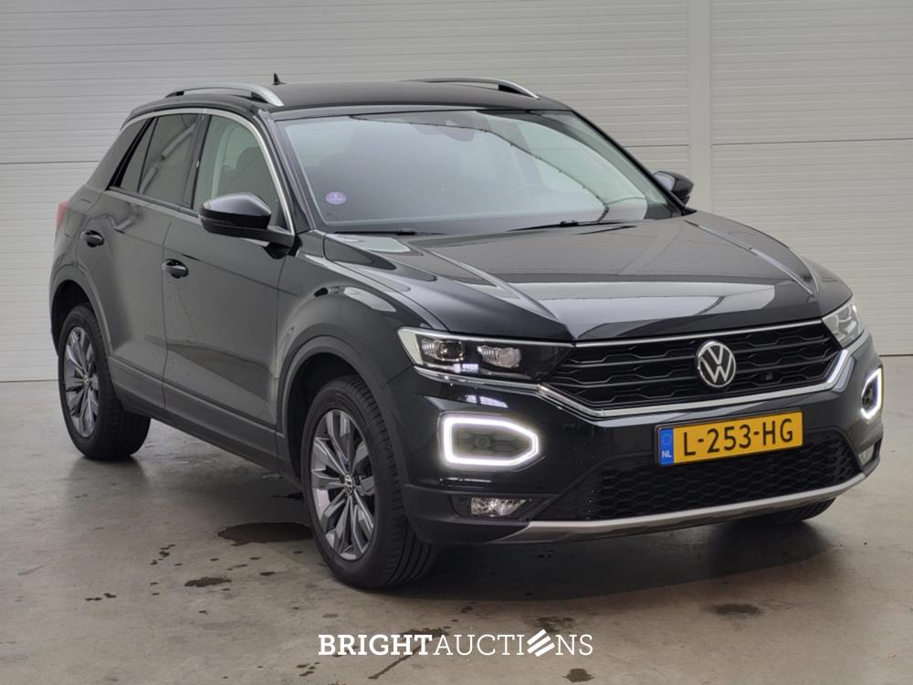 Volkswagen T-Roc Business 1.5 TSI 150pk 2021 (Origineel-NL), L-253-HG