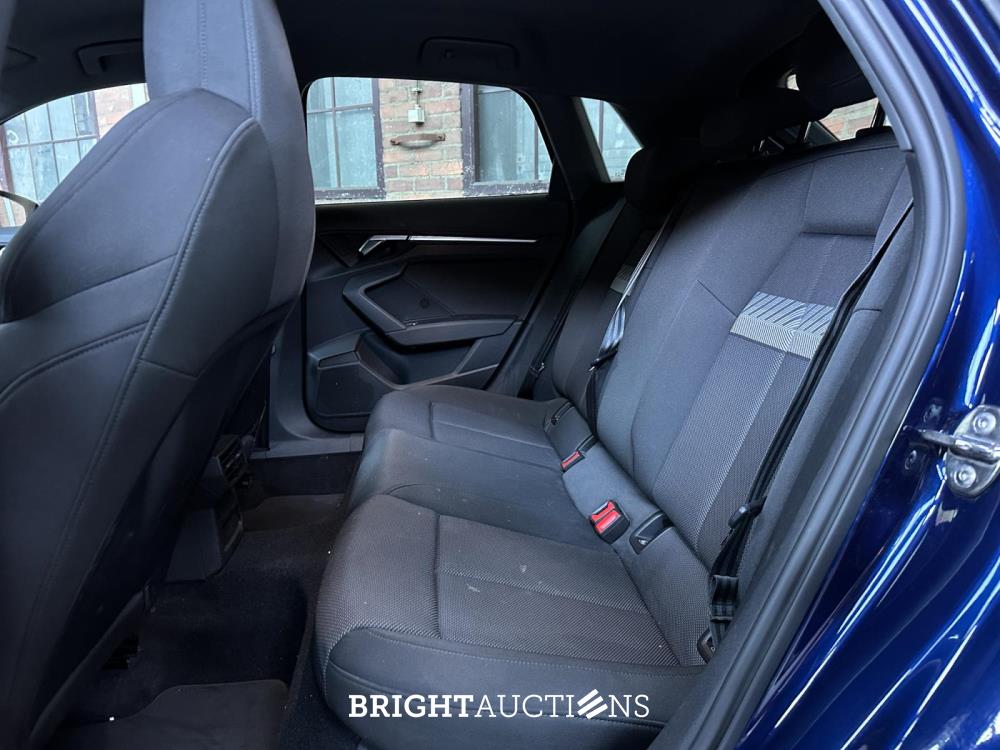 Audi A3 Sportback 35 TFSI Business edition 150hp 2020 (Original-NL+1st owner), J-594-JG