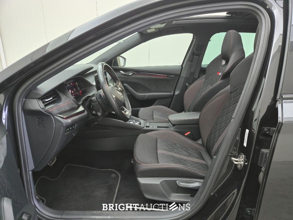 Škoda Octavia Combi iV RS 2.0 TSI 245pk 2021, R-156-SR