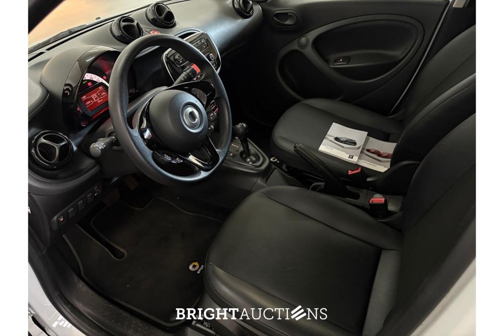 smart Forfour EQ Essential 18 kWh 82pk 2022 (Origineel-NL), R-131-SN