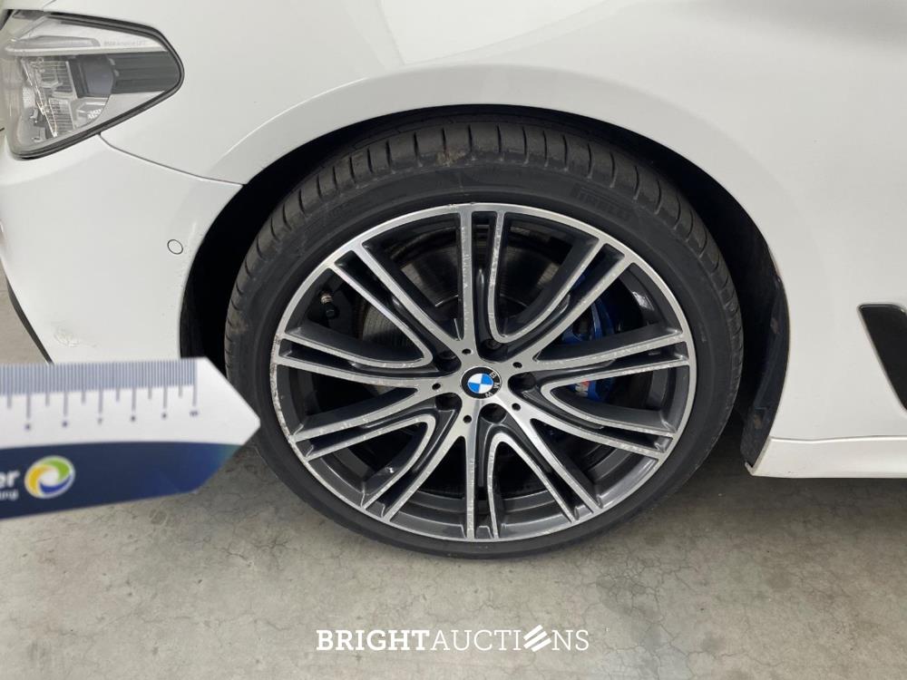 BMW 5-serie High Executive 252pk 2018 (Origineel-NL), SF-230-F