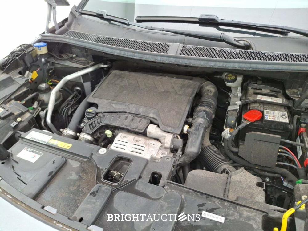 Peugeot 5008 Pt Blue Lease Allure 7P 1.2 131pk 2021 (Origineel-NL), L-687-KX