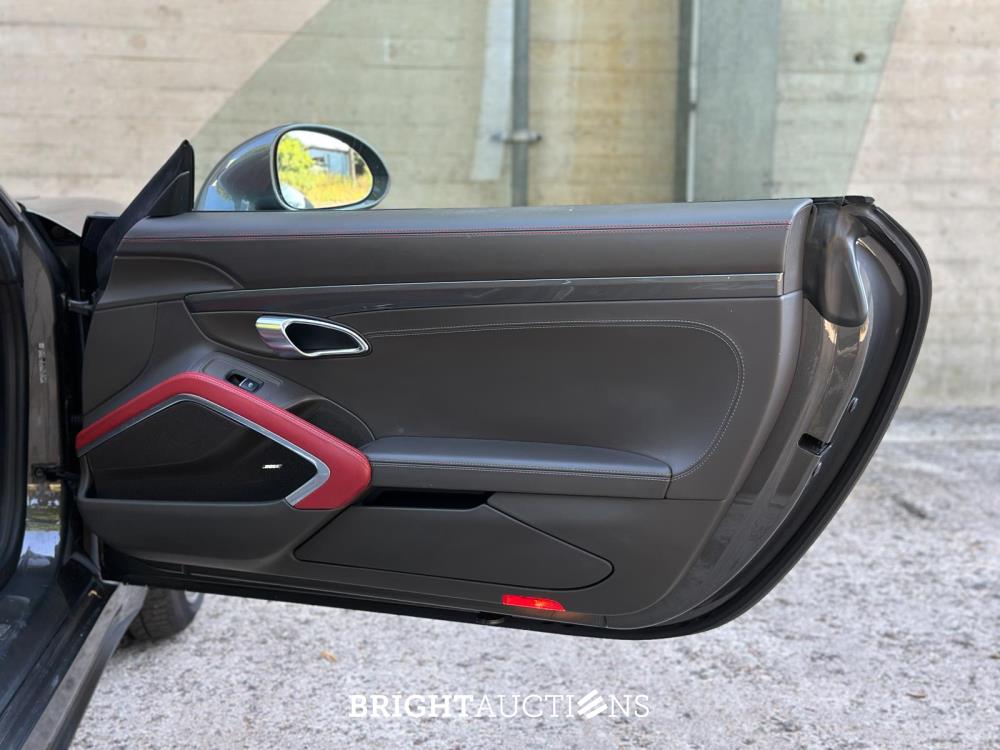 Porsche 911 991 Turbo S 3.8 6-cilinder Cabrio 560pk 2014 (Origineel-NL), NL-kenteken