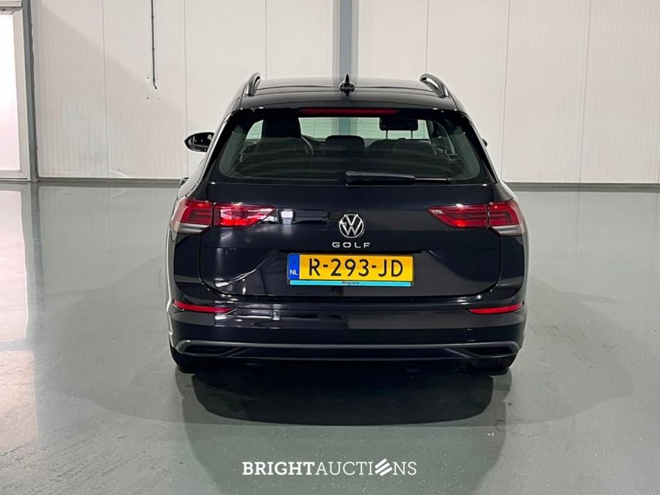 Volkswagen Golf Variant Life 1.0 TSI 110pk 2022 (Origineel-NL), R-293-JD