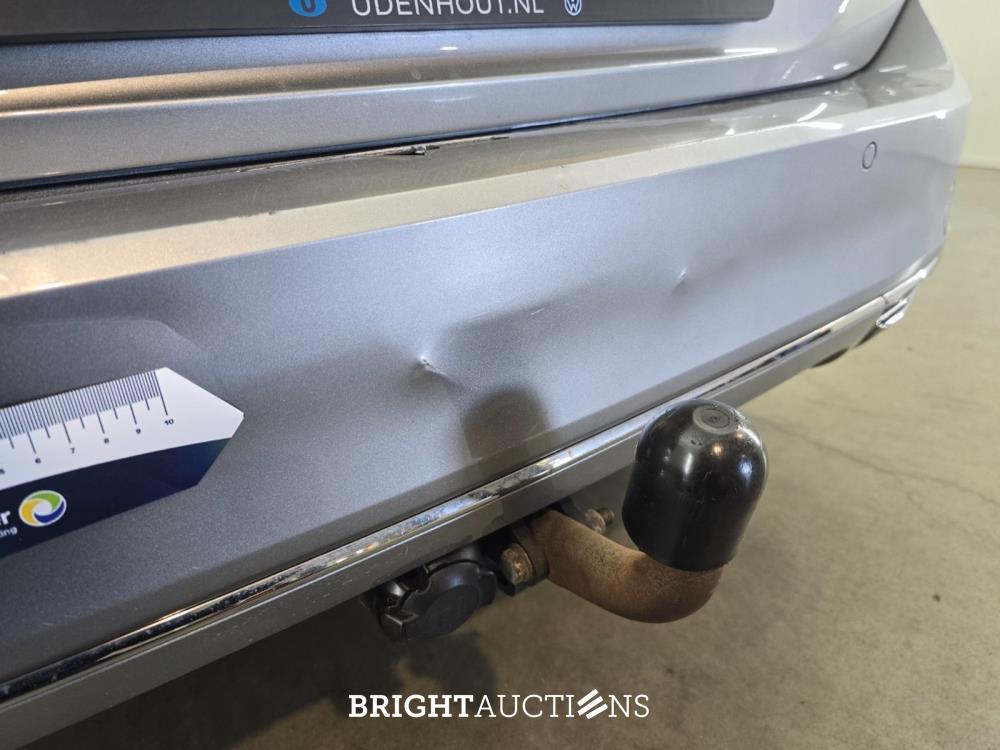 Volkswagen Passat Variant Highline Business R 1.5 TSI 150pk 2019 (Origineel-NL), XZ-405-V