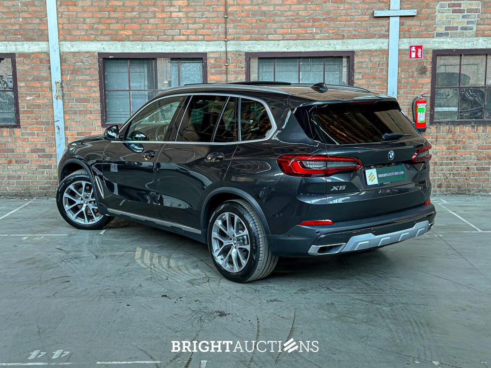 BMW X5 xDrive30d High Executive 265pk 2019, J-714-TF