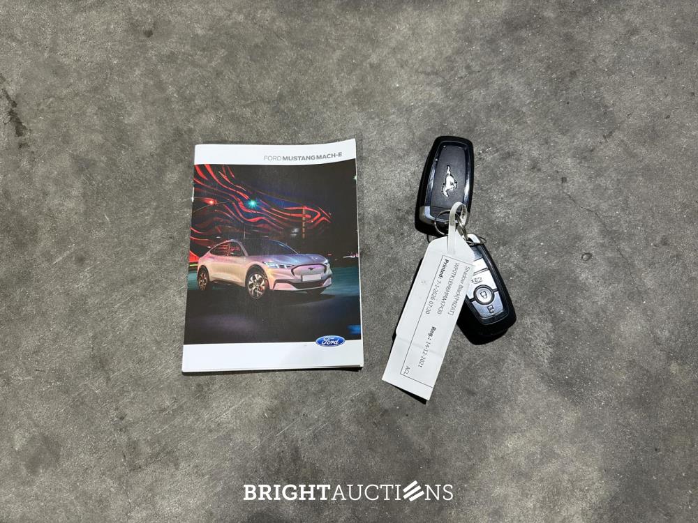 Ford Mustang Mach-E RWD 75 kWh 269pk 2021 (Origineel-NL + 1e Eigenaar), N-181-RH