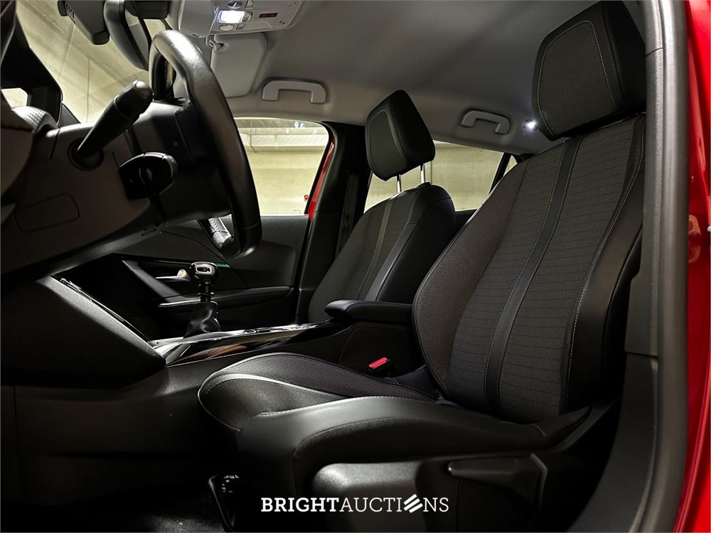Peugeot 2008 1.5 BlueHDi Blue Lease Allure 110pk 2021, T-694-HK