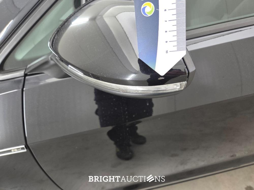 Volkswagen Golf Highline Business R 1.5 TSI 150pk 2017, GZG-30-F