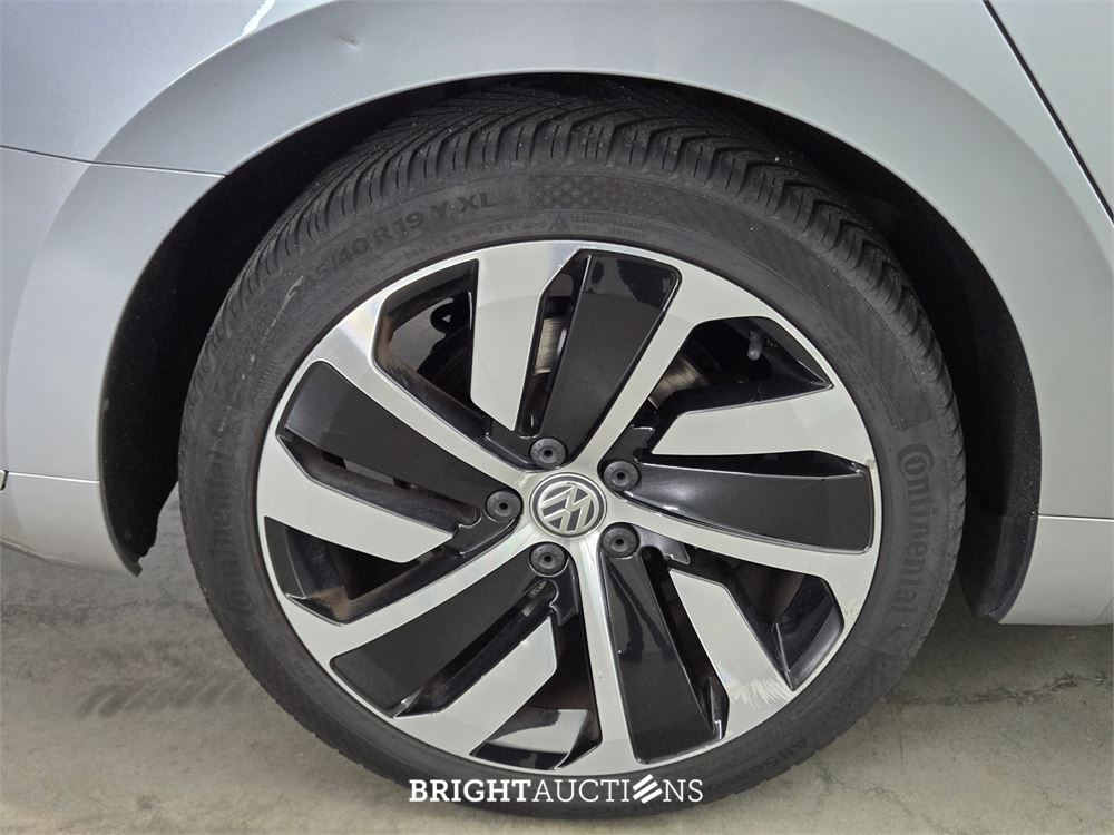 Volkswagen Arteon Business R 1.5 TSI 150pk 2018 (Origineel-NL), TK-155-T