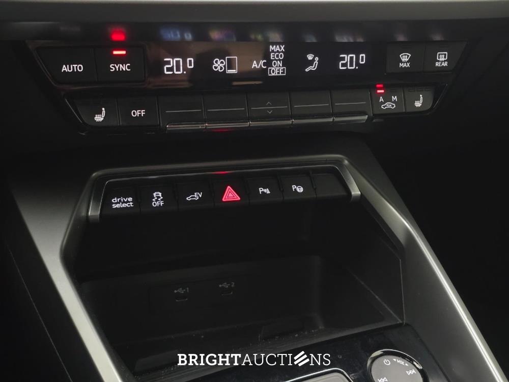 Audi A3 Sportback 45 e S edition Competition TFSI 265pk 2020, Z-342-HS