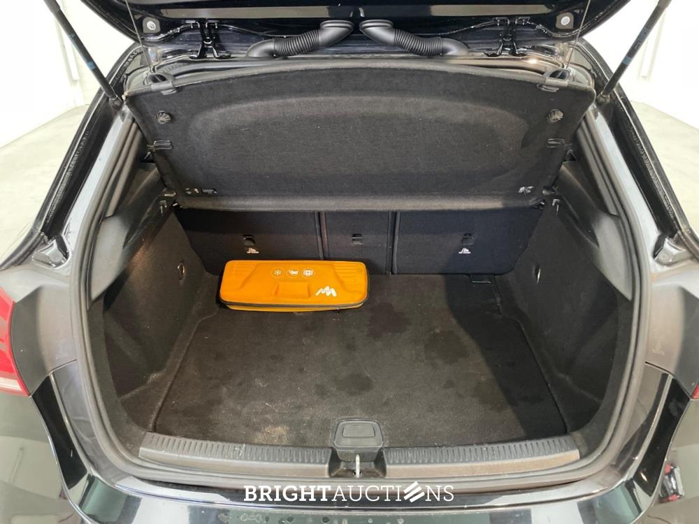 Mercedes-Benz A 180 Business Solution AMG Night Upgrade 136pk 2019 (Origineel-NL) A-klasse, ZN-716-K