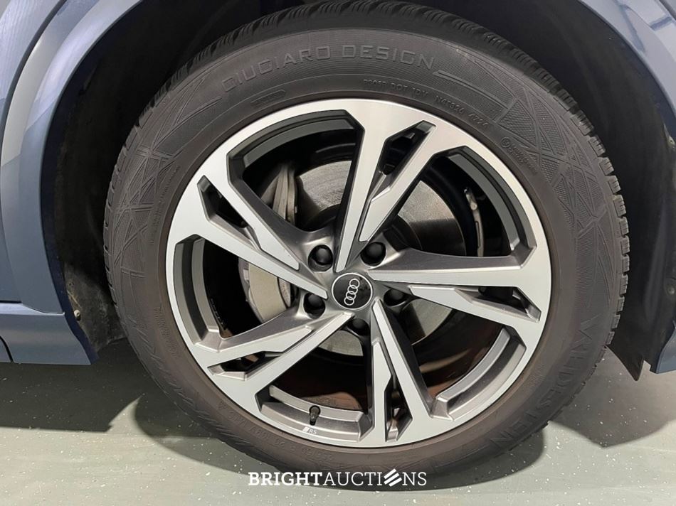 Audi Q6 e-tron Launch edition performance 100 kWh 306pk 2024 (Origineel-NL), GXG-54-R