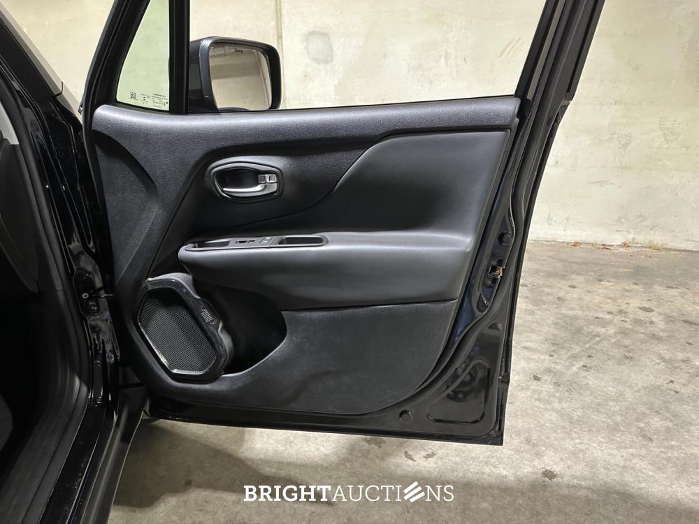 Jeep Renegade 1.4 MultiAir Night Eagle II Lmtd DDCT 140pk 2018 (Origineel-NL+1e eigenaar), XD-557-D 