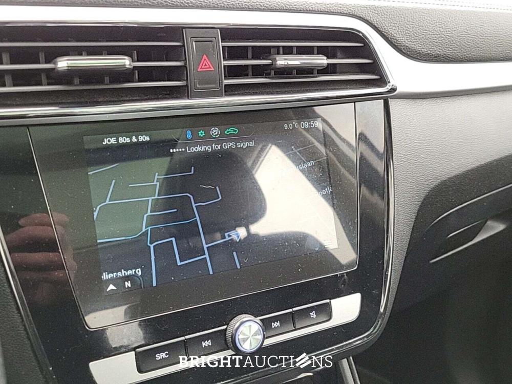 MG Zs Ev Luxury 45 kWh 143pk 2021 (Origineel-NL), L-248-FH