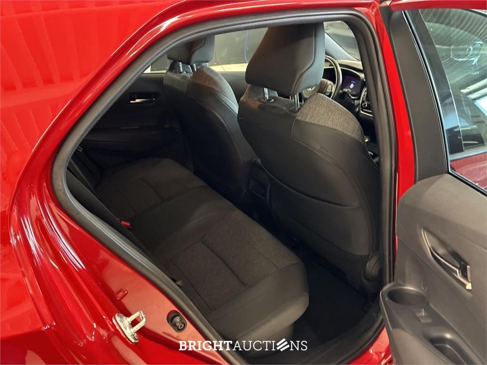 Toyota Corolla Hybrid Business Plus 1.8 170pk 2023 (Origineel-NL), S-765-NH