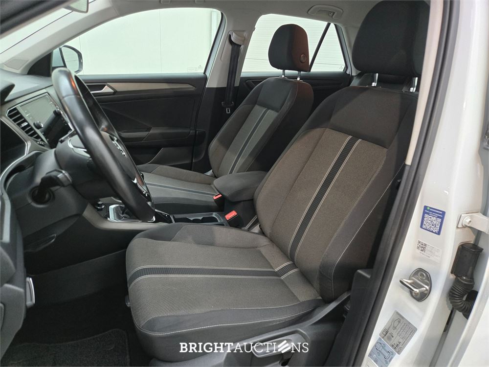 Volkswagen T-Roc Business 1.0 TSI 116pk 2020 (Origineel-NL), H-330-VJ