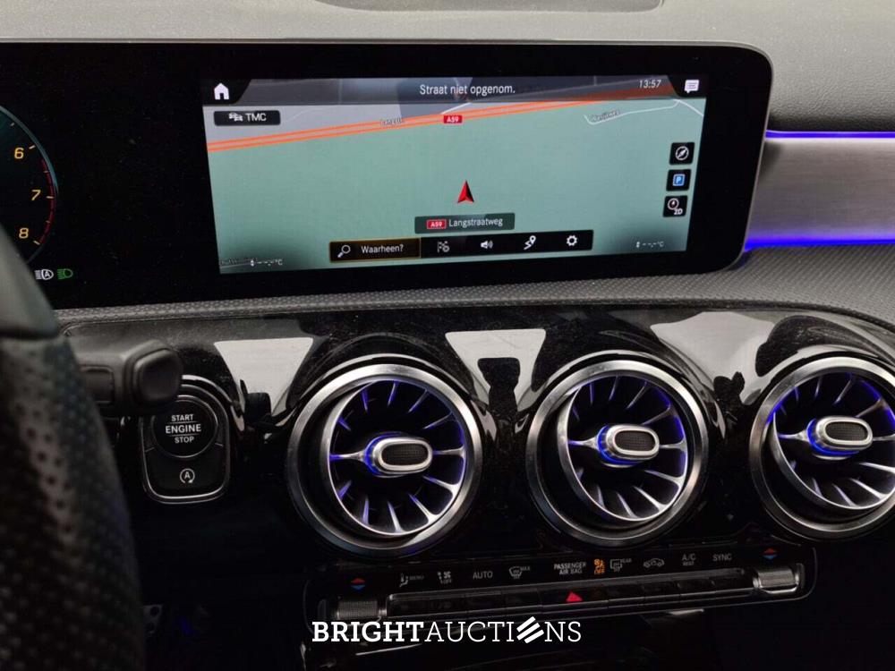 Mercedes-Benz A 180 Solution AMG 136pk 2021 (Origineel-NL) A-klasse, K-184-BL