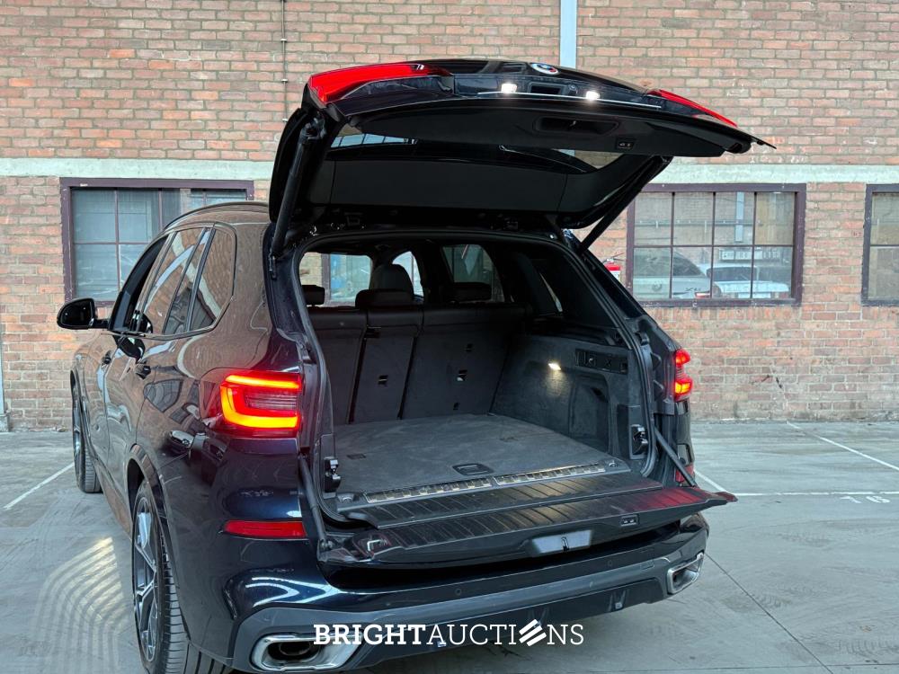 BMW X5 xDrive45e M-Sport 50 Jahre 6-cilinder 394pk 2023, X-243-GJ