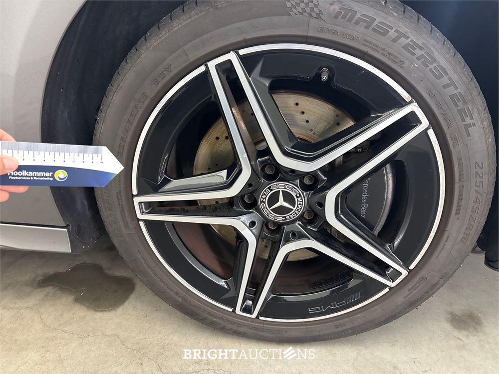 Mercedes-Benz A250 e AMG Line 262pk 2021 A-klasse, N-353-ZN