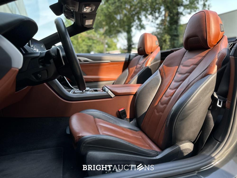BMW M850i xDrive High Executive 4.4 V8 8-serie 530pk 2019 cabriolet (Origineel-NL+1e eigenaar), Z-815-JF