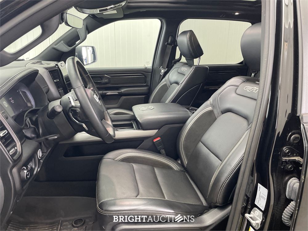 Dodge Ram 1500 4x4 Crew Cab Limited 5.7 V8 402pk 2023 (Origineel-NL), VZF-46-P