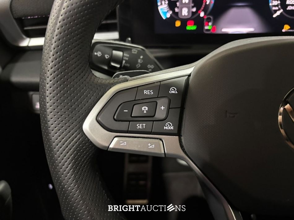 Volkswagen T-Roc eTSI 110 kW R-Line 1.5 150pk 2026, NBD-75-G