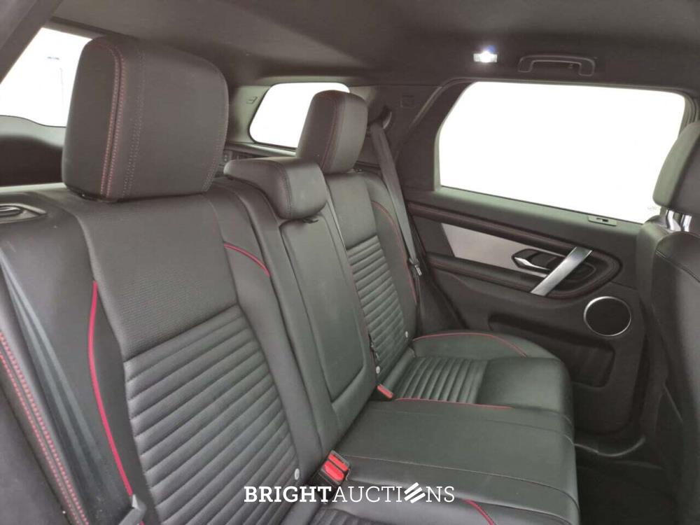 Land Rover Discovery Sport P300e Dynamic Se AWD 309pk 2023, 2EEB519