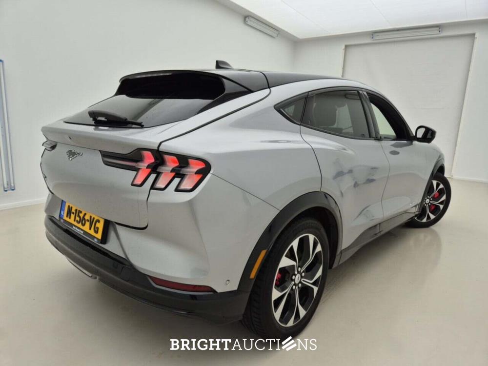 Ford Mustang Mach-E AWD 75 kWh 269pk 2021 (Origineel-NL), N-156-VG