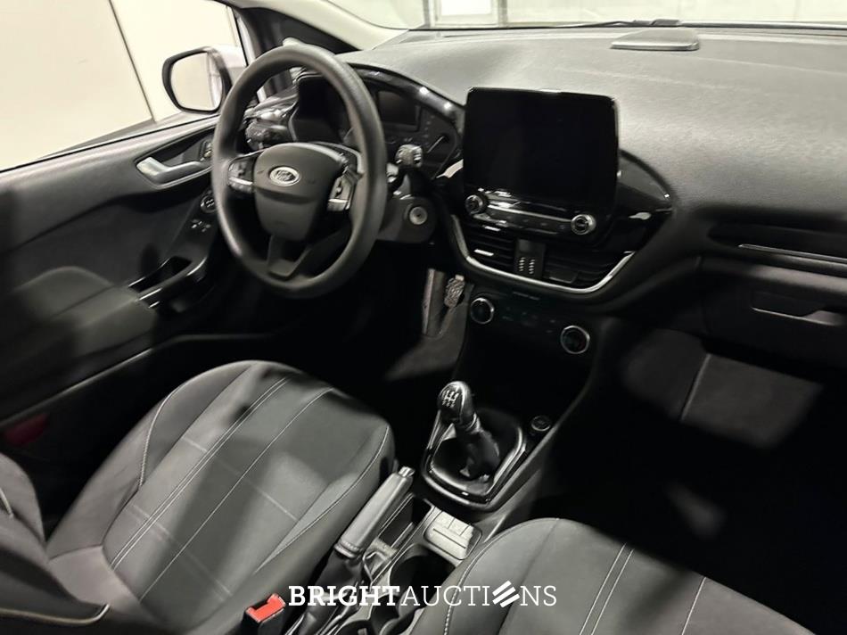 Ford Fiesta Trend 1.1 86pk 2018 (Origineel-NL), SB-143-N