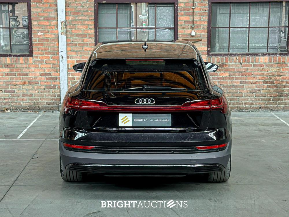 Audi e-tron 50 quattro edition 71 kWh 313pk 2020 (Origineel-NL+1e eigenaar), K-399-HL