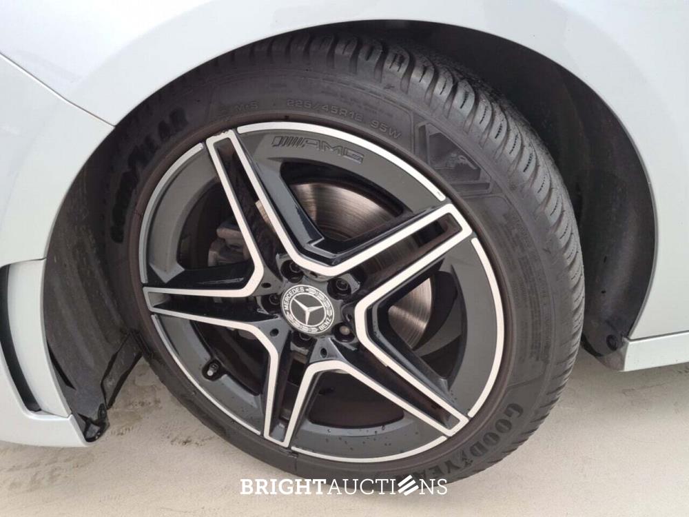 Mercedes-Benz A 180 Solution AMG 136pk 2021 (Origineel-NL) A-klasse, K-184-BL