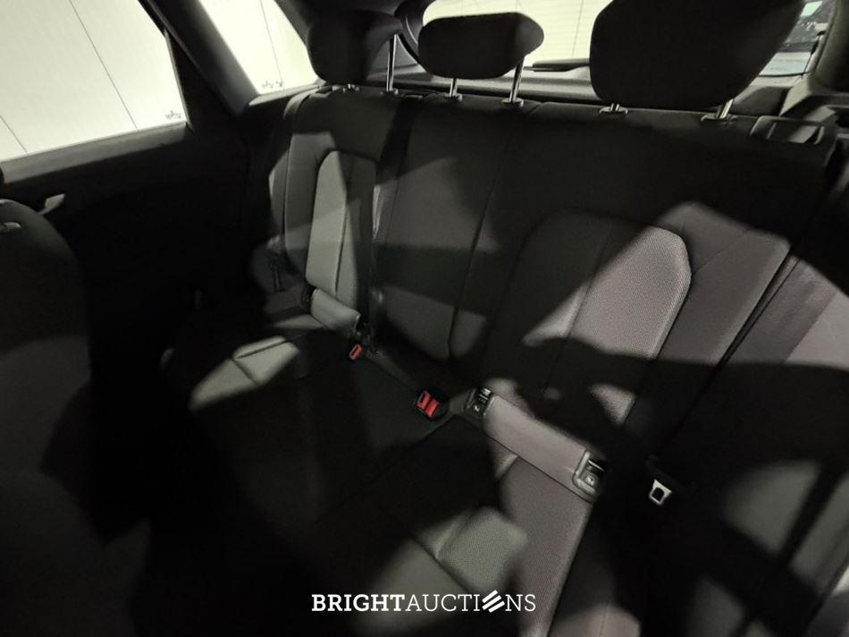 Audi Q4 40 Launch edition 77 kWh 204pk 2022 (Origineel-NL), P-005-KH