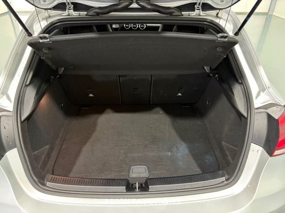 Mercedes-Benz A180 Business Solution AMG 136pk 2021 (Origineel-NL) A-klasse, K-126-HF
