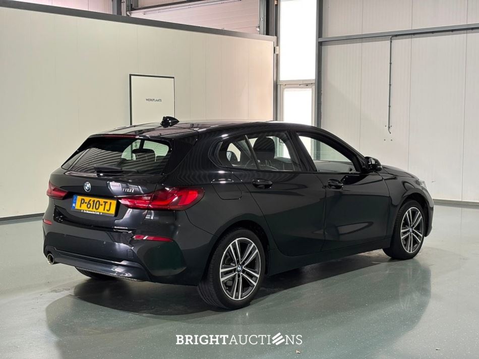 BMW 118i 1-serie Business Edition 136pk 2022 (Origineel-NL) 1-Serie, P-610-TJ