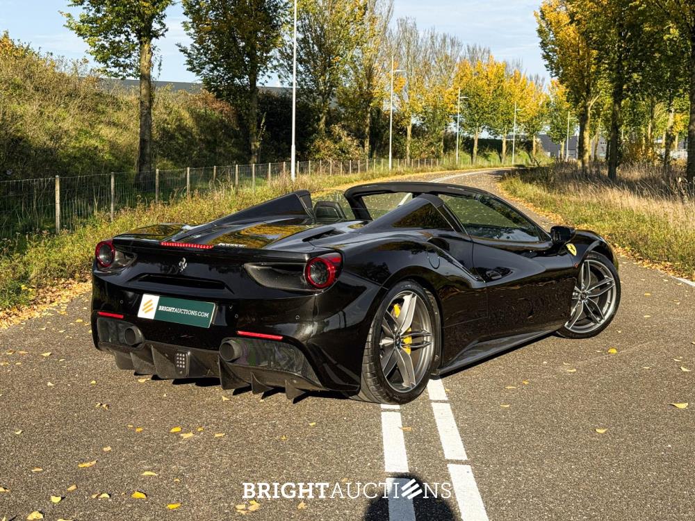 Ferrari 488 Spider HELE 3.9 V8 -Full Carbon- 670pk 2018, GFG-98-P
