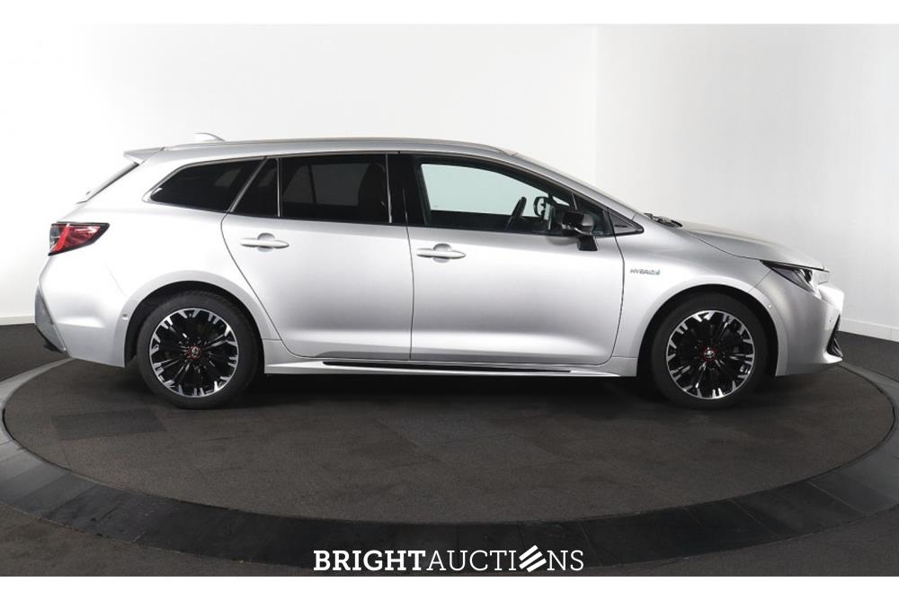 Toyota Corolla Touring Sport Hybrid GR-Sport 2.0 261pk 2021 (Origineel-NL), K-880-PR