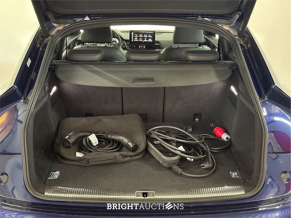 Audi Q5 Sportback 50 TFSI e S edition 408pk 2021 (Origineel-NL), N-196-GB