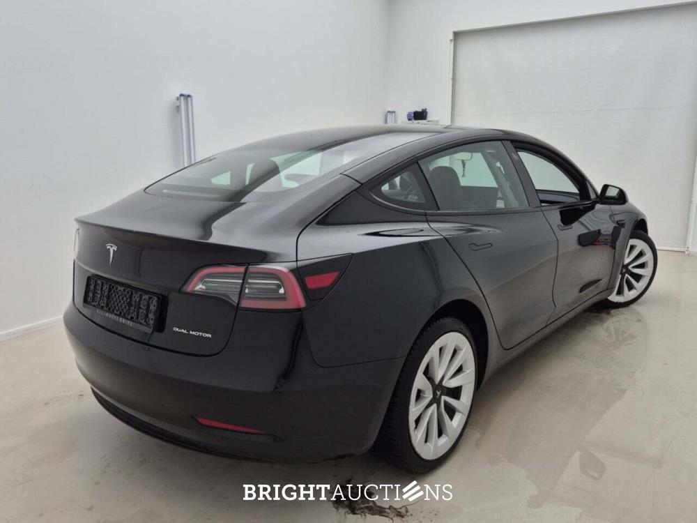 Tesla Model 3 Long Range Dual Motor AWD 258pk 2023