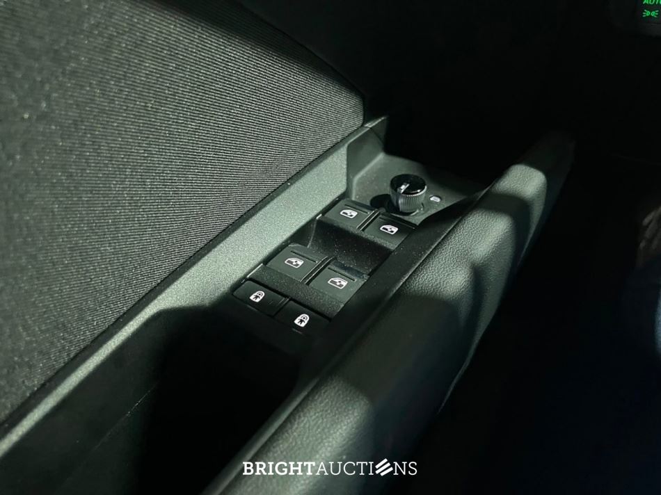 Audi Q4 e-tron 35 Advanced edition 55 kWh 170pk 2022 (Origineel-NL), R-475-BX