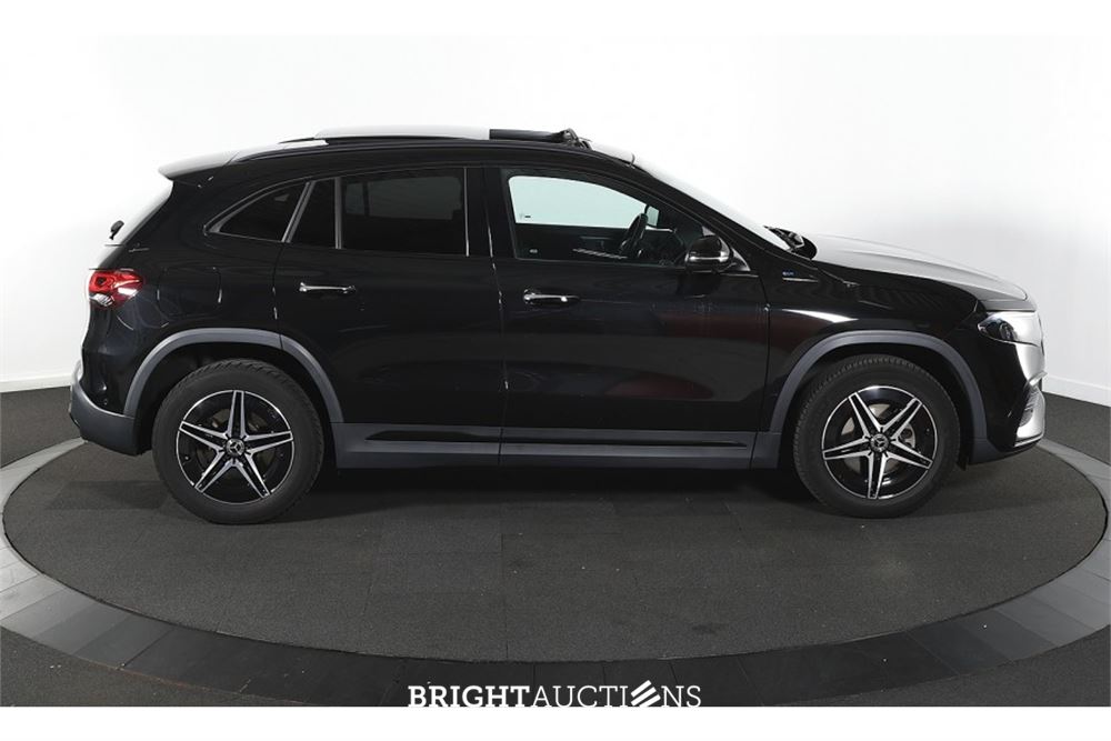 Mercedes-Benz EQA 25067 Business Solution AMG 67 kWh 2021 (Origineel-NL) EQA-Klasse, L-863-PZ